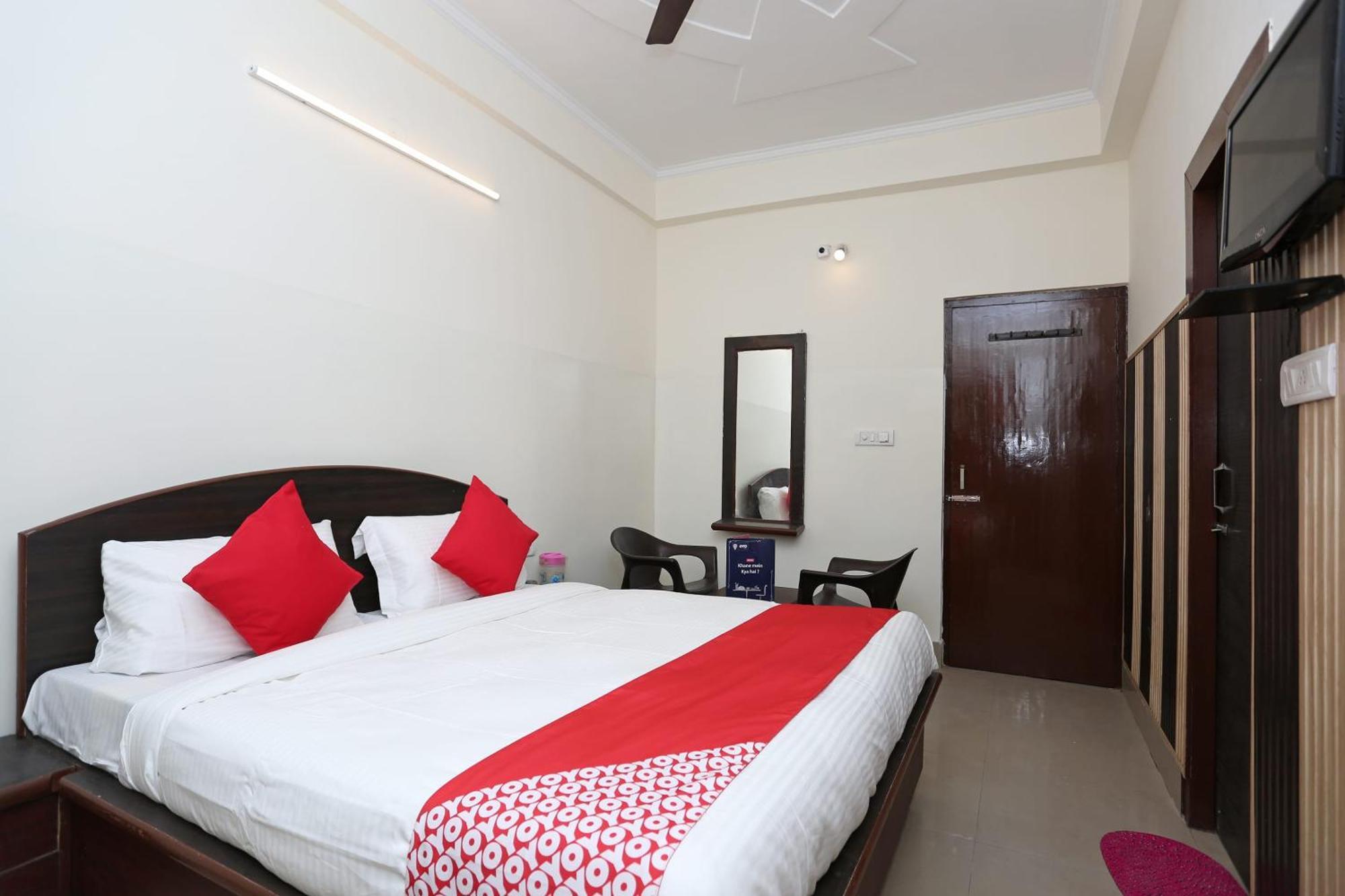 Hotel O Shiva Palace Haridwār Exteriör bild