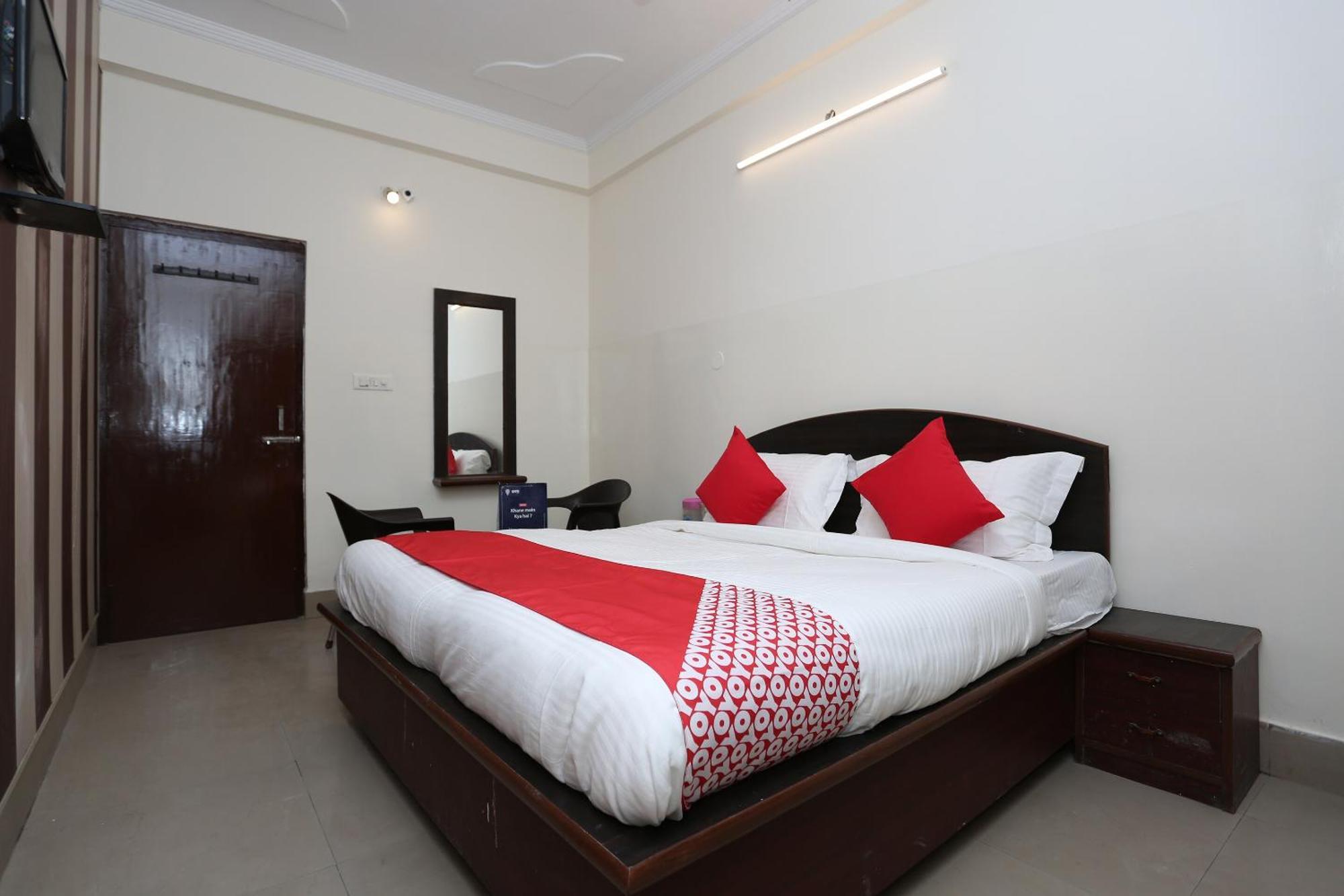 Hotel O Shiva Palace Haridwār Exteriör bild
